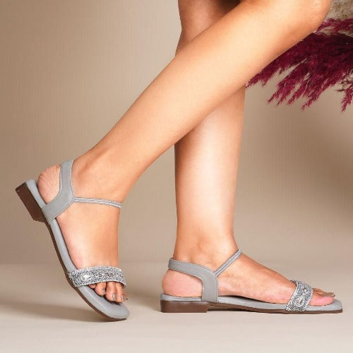 Comfortable Stylish Flat Sandal For Women's - Springkart 
