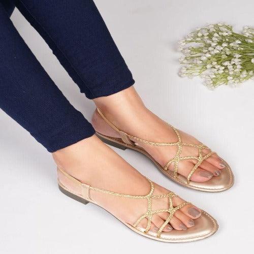 Fashionable Light Weight Flat Sandal For Women's - Springkart 