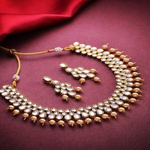 Attractive Kundan & Pearls Necklace Set - Springkart 